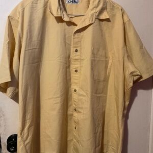 Cintas Men's Yellow Short Sleeve button up business casual Shirt
